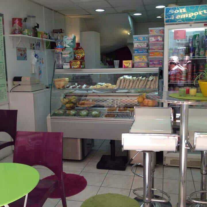 Ze Smoothie Bar — photo 3