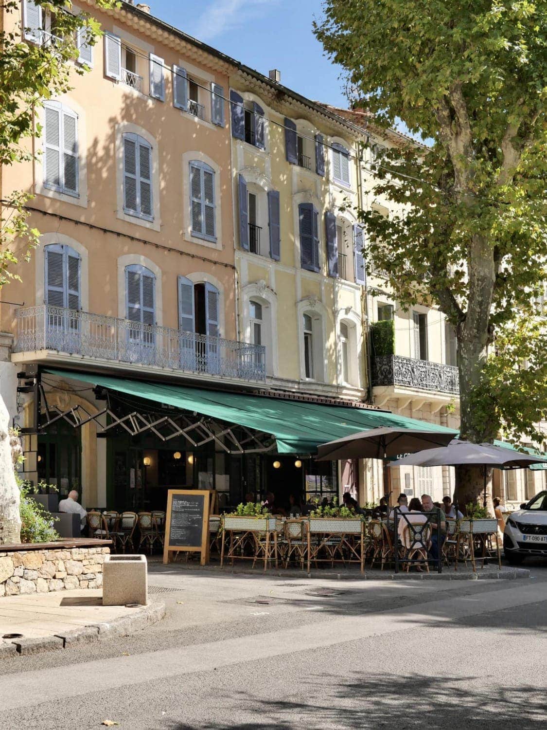 Le Grillon — photo 3