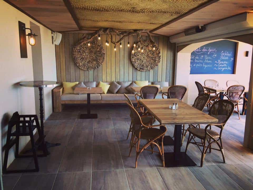 Beach Café — photo 3