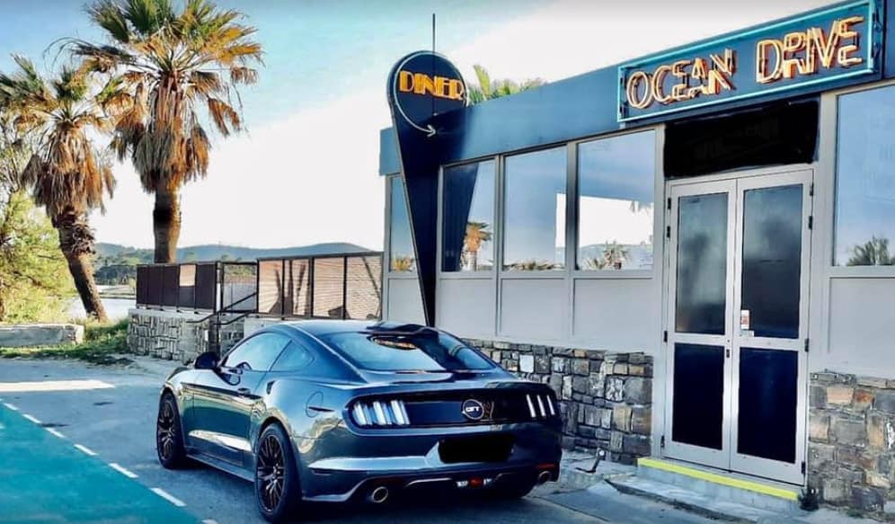 Ocean Drive — photo 3
