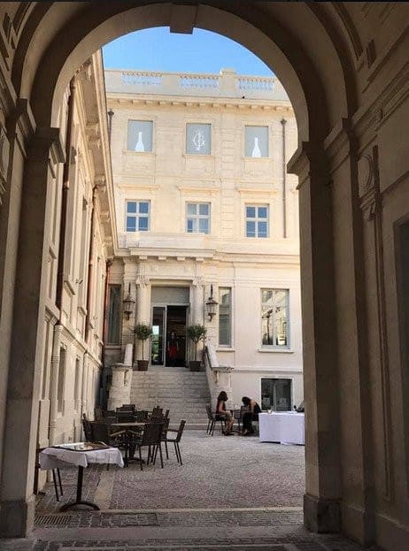 Le Carré du Palais — photo 2