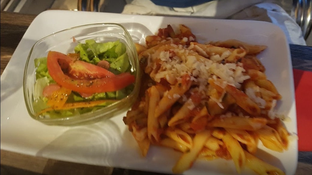 Chez Rina — photo 2