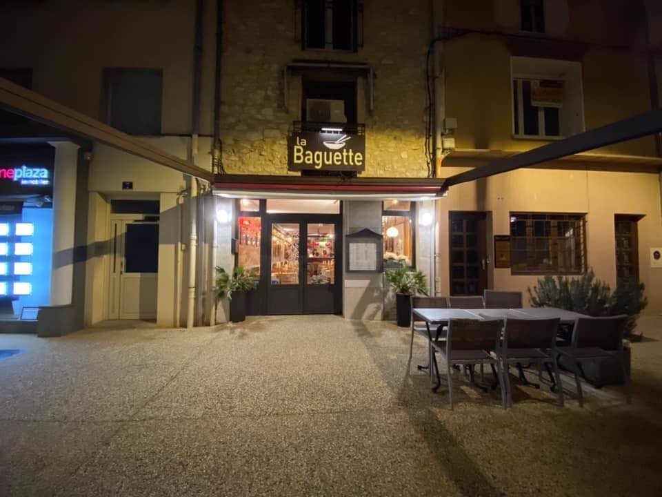 La Baguette — photo 2