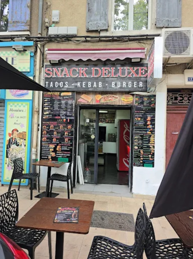 Snack Deluxe — photo 3