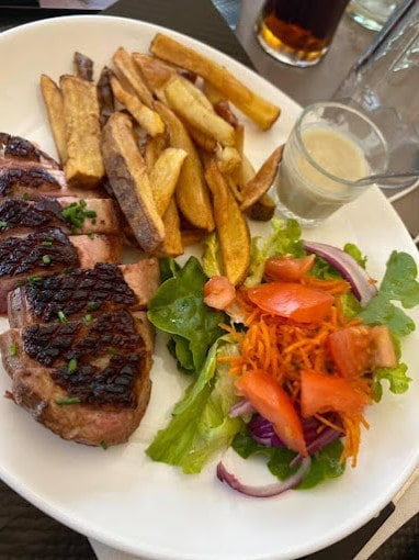 Au Cheval Blanc — photo 2