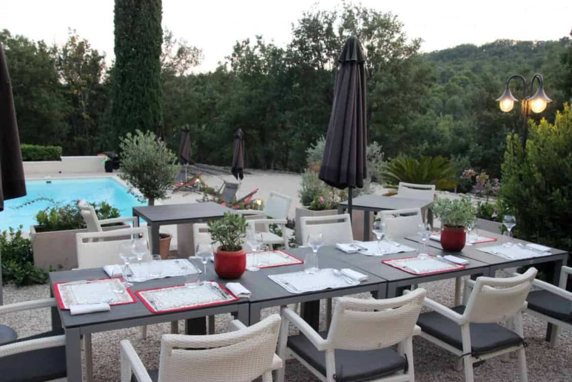 Table d'Hôtes du Hameau Fleur de Pierres — photo 9