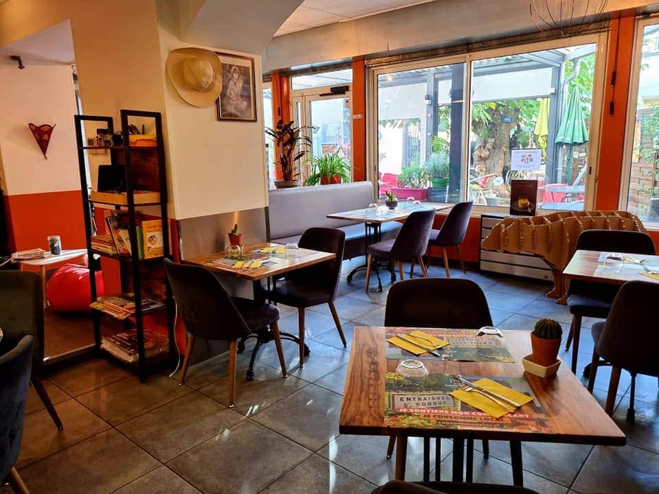 Au Bistrot d'Entraigues — Bistro - Bar à Entraigues sur la Sorgue — photo 3