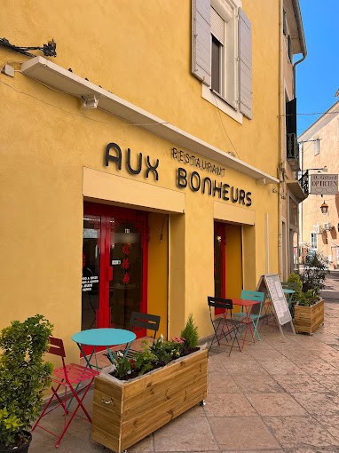 Aux Bonheurs — photo 2