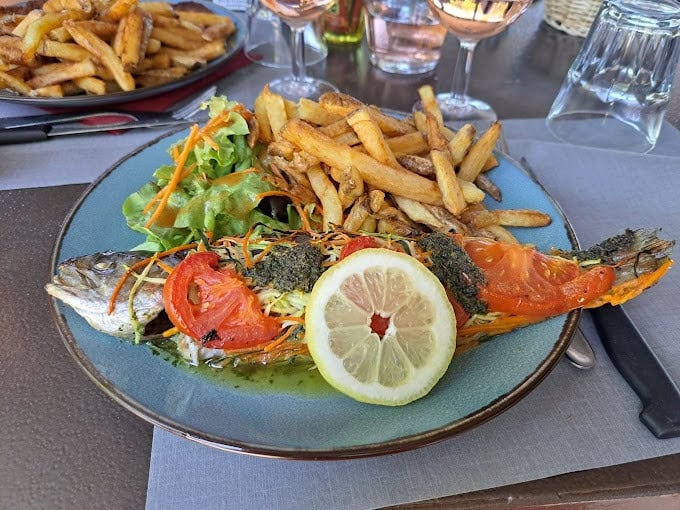 La truite de Carlet — Poissons et fruits de mer à Saignon — photo 2