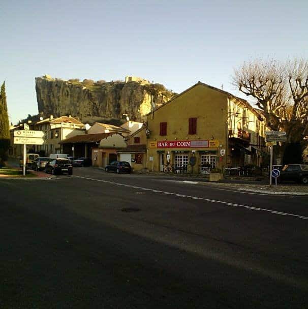 Le bar du coin — photo 2