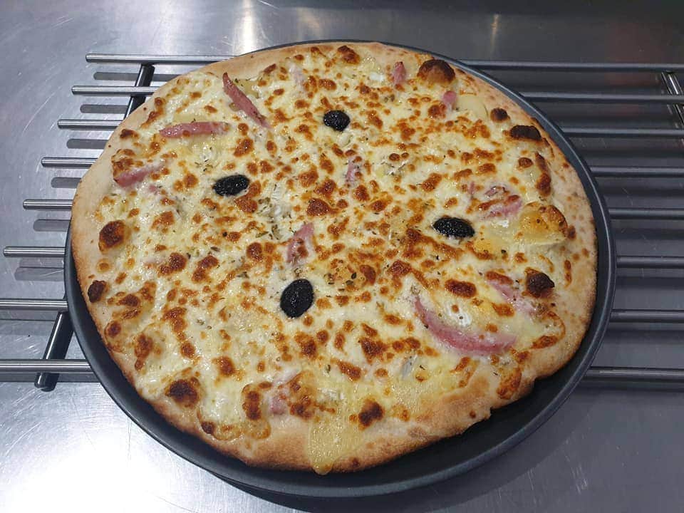 Bella Pizza — photo 2