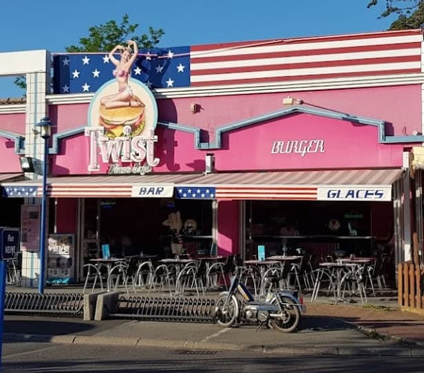 Twist Diner Café — photo 2