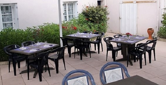 Le Saint Benoist — photo 3
