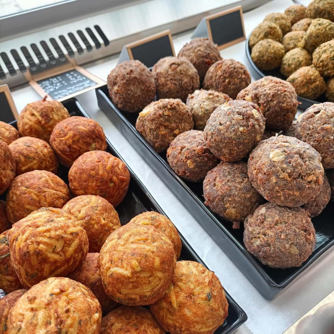 Aux becs la boulette — photo 2