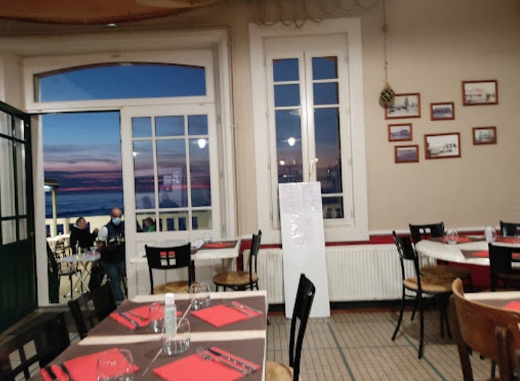 Café De La Plage — photo 3