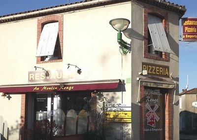 Au Moulin Rouge — photo 2