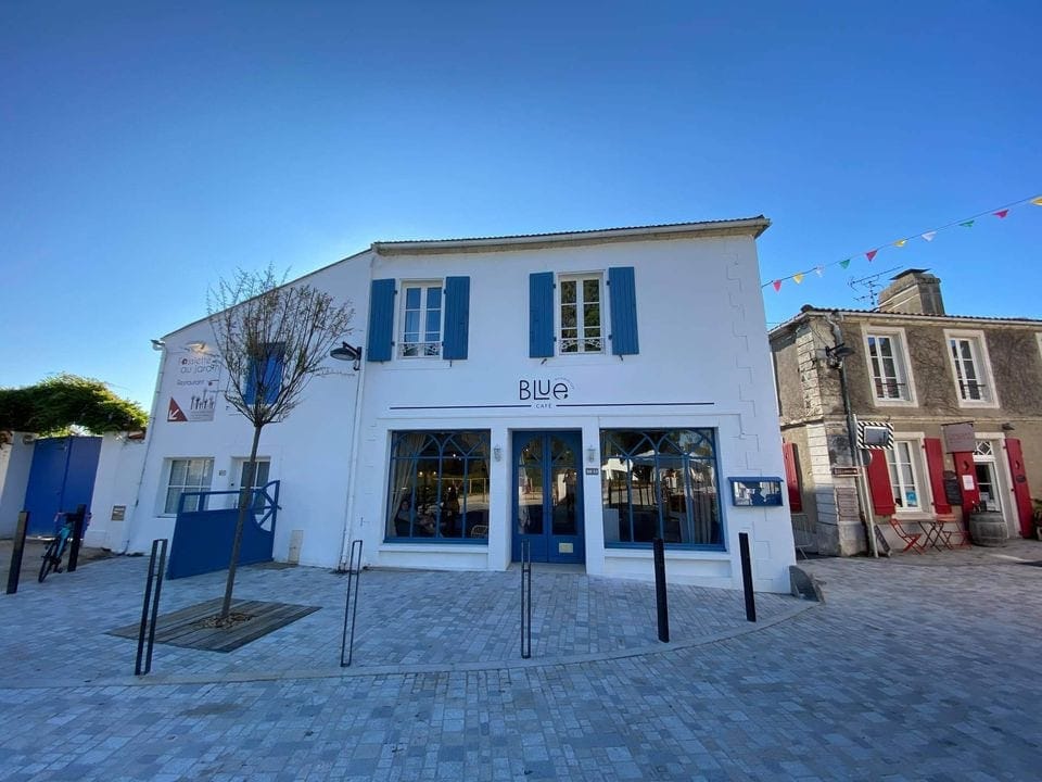 Blue café — photo 2