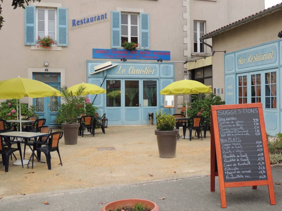Le canotier — photo 2