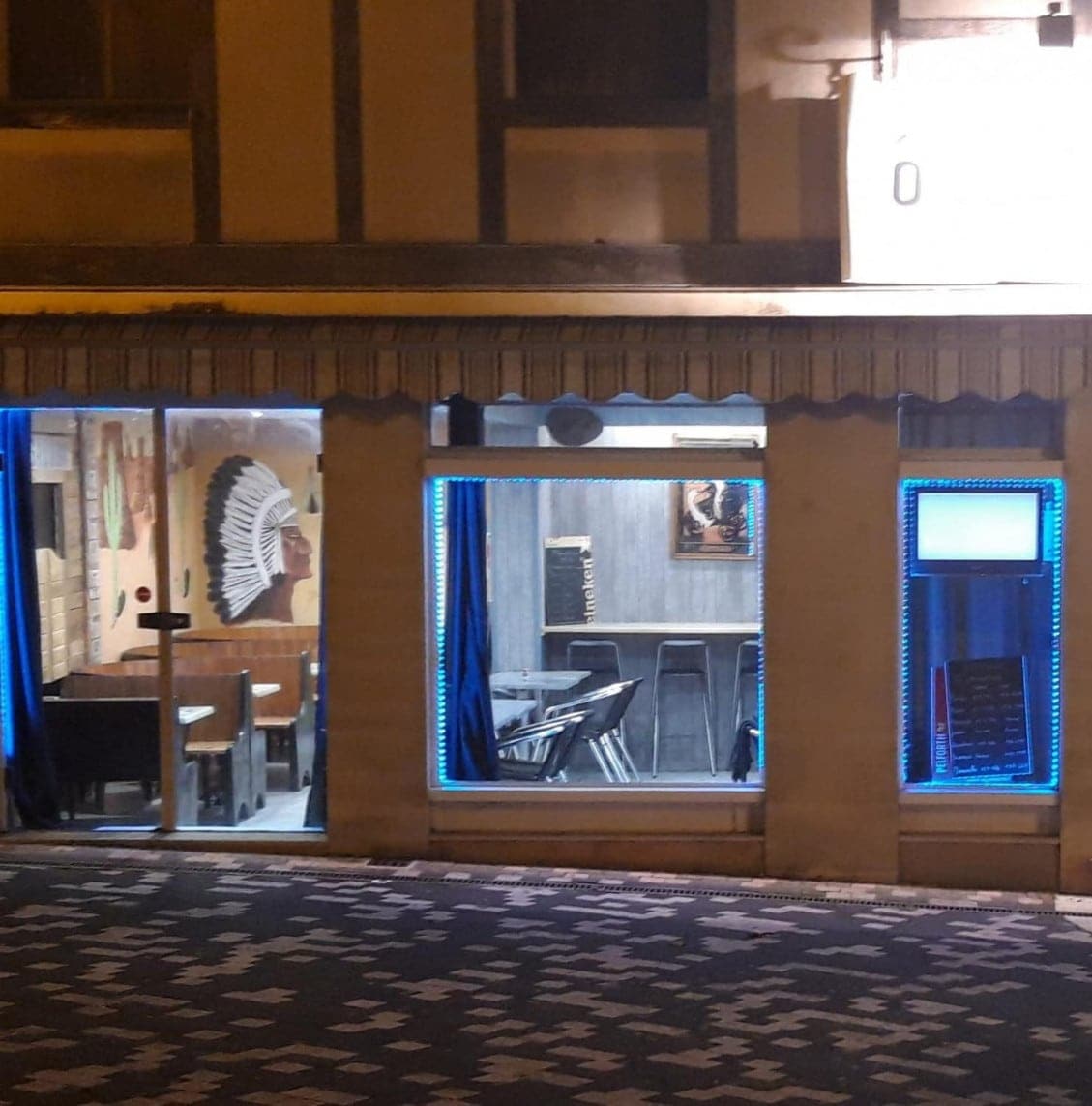 Ô Saloon — photo 2
