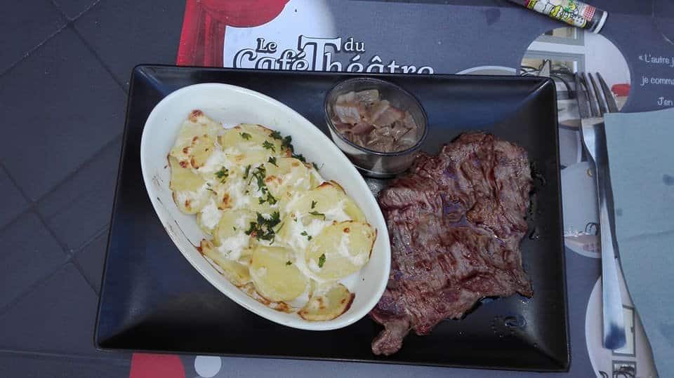 Café du Théatre — photo 2
