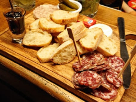 Le Sikaru Beer and Bar — photo 2
