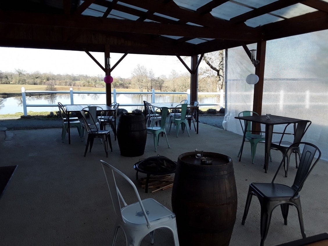 Le Hangar — photo 11