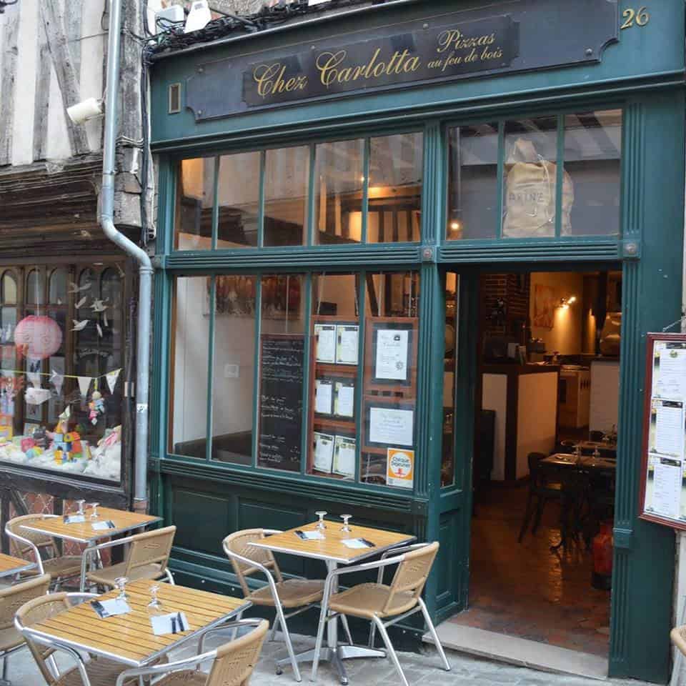 Chez Carlotta — photo 2