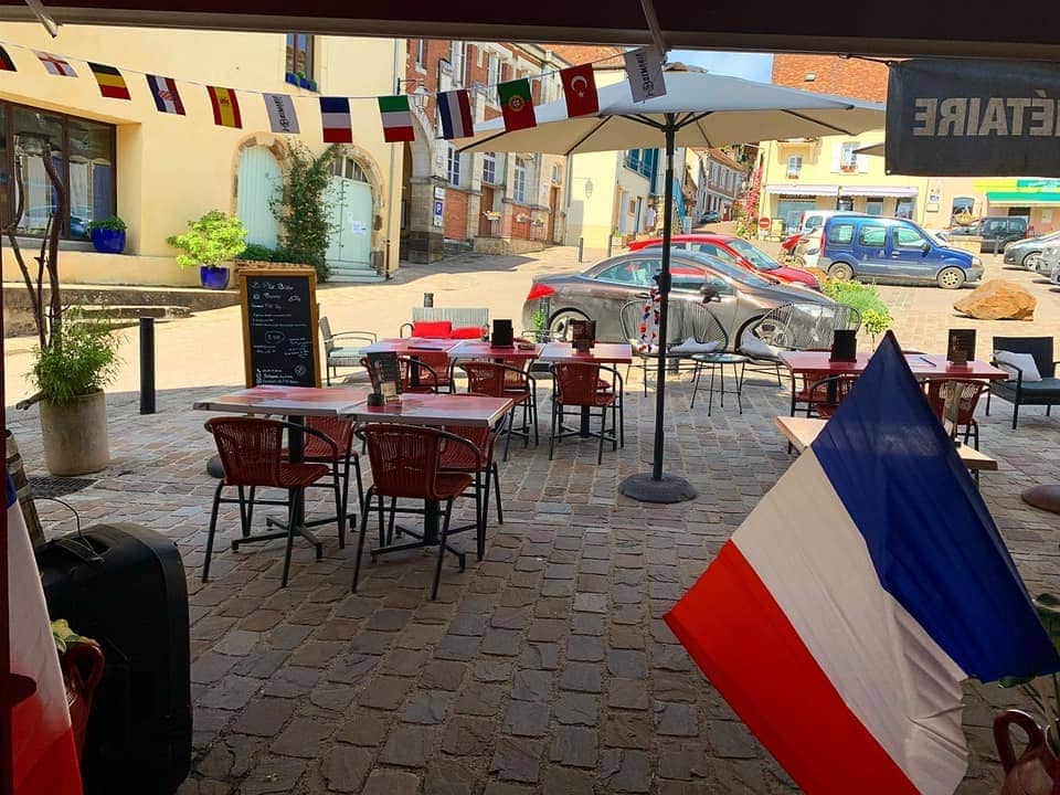 Le P'tit Bistro — Bistro - Bar à Saint Sauveur en Puisaye — photo 2