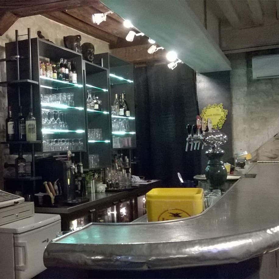 Au Vrai Chablis — photo 3