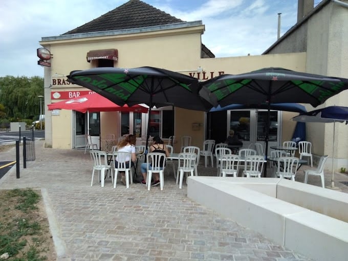 Bar de l'Hôtel de Ville — Bistro - Bar à Ballainvilliers — photo 2