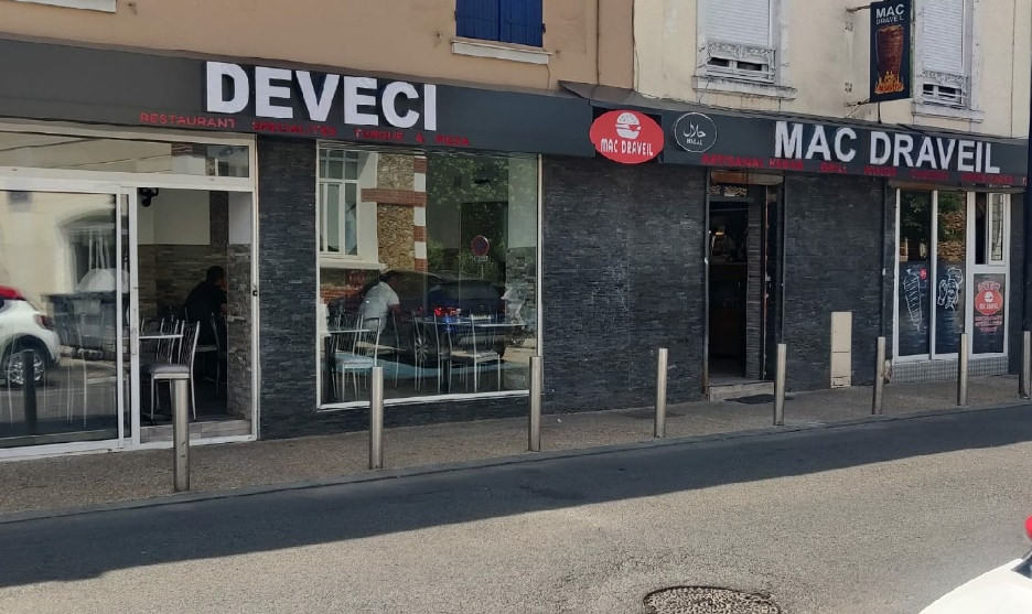 Mac Draveil — photo 2