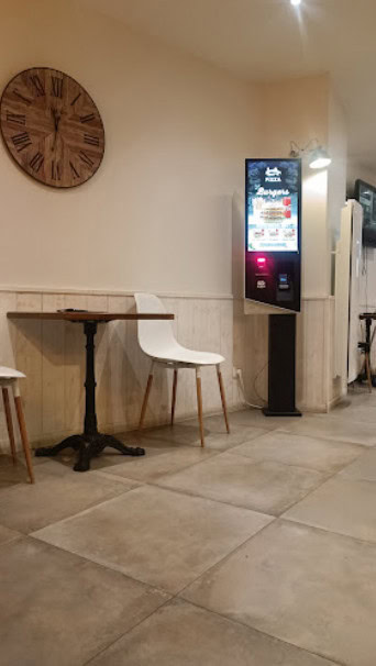 La pizza & Burger o 5 — photo 3