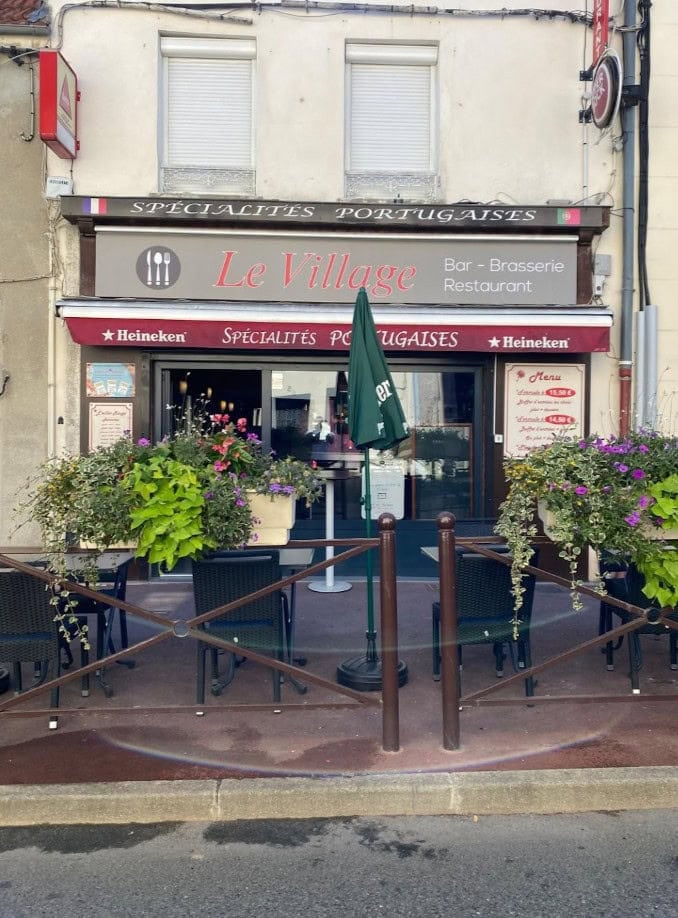 Le Village — photo 2
