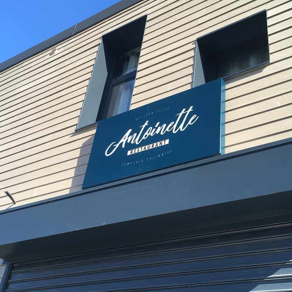 Antoinette — photo 2