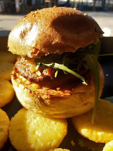 Artisanal Burger — photo 2