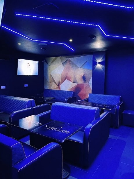 La veranda lounge — photo 3