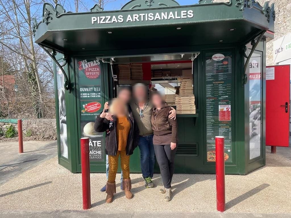 Le Kiosque à Pizzas - La façade