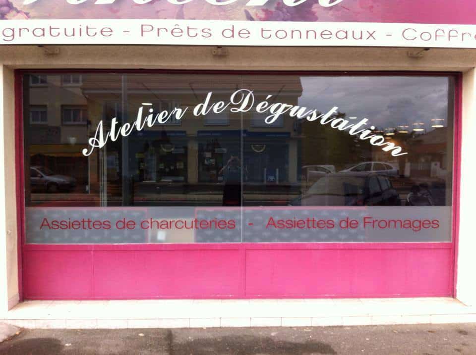 L'Atelier de Dégustation de La Cave Saint Vincent — Restaurant Français à Sainte Genevieve des Bois — photo 2