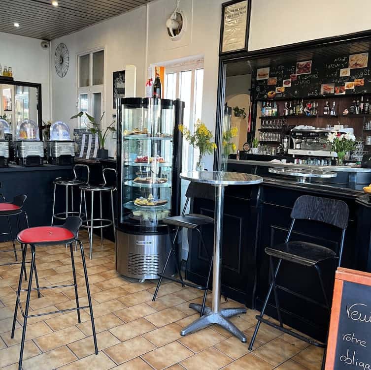 Au Bifana Bar — photo 3
