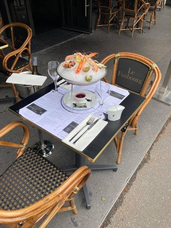 Le Faubourg La Défense — Poissons et fruits de mer à Nanterre — photo 2