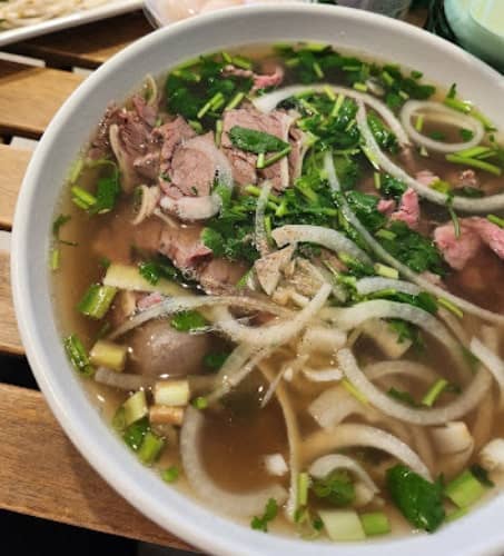 Pho Valmy — photo 2