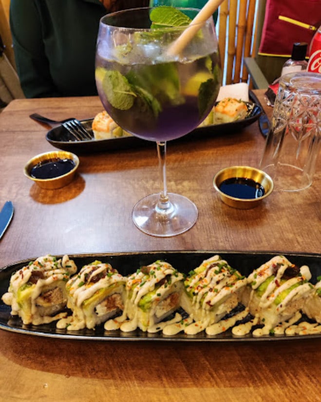 Sushi White — photo 3