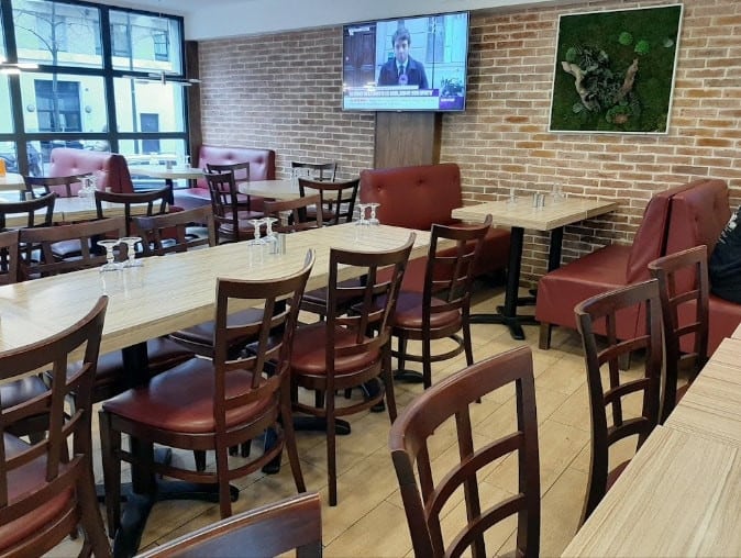 Usta — photo 3
