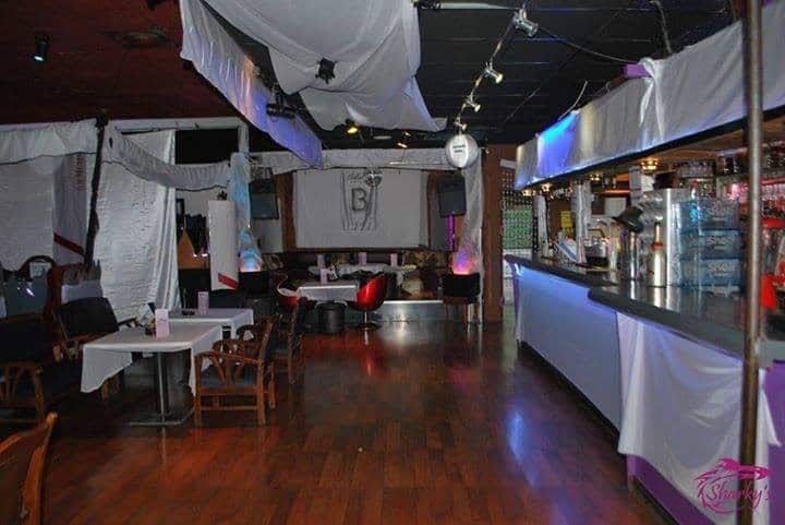 Sharkys — photo 3