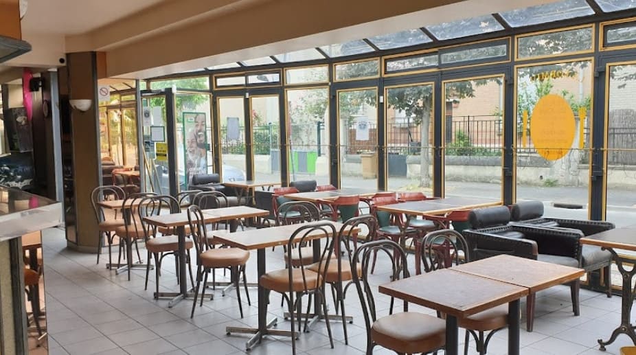 Café du Stade — photo 3