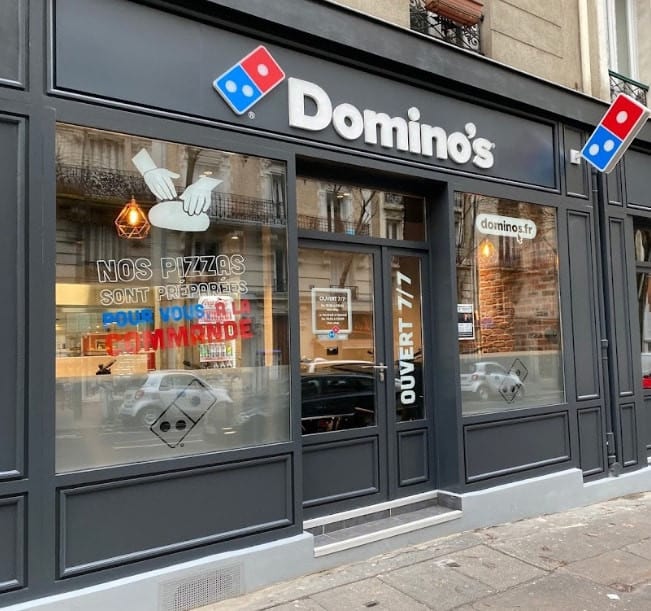 Domino's pizza - La façade