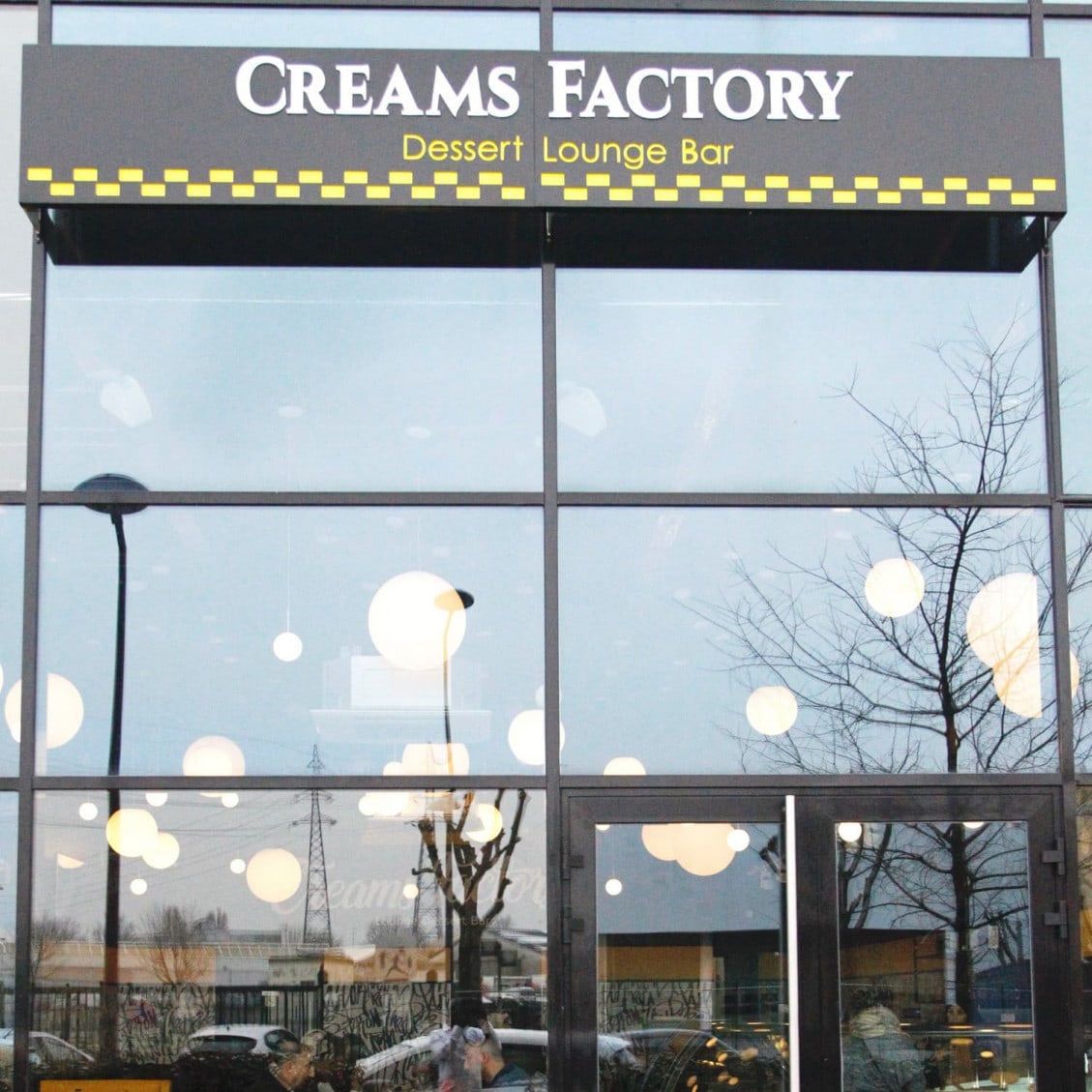 Creams Factory — Salon de thé à Villeneuve la Garenne — photo 2