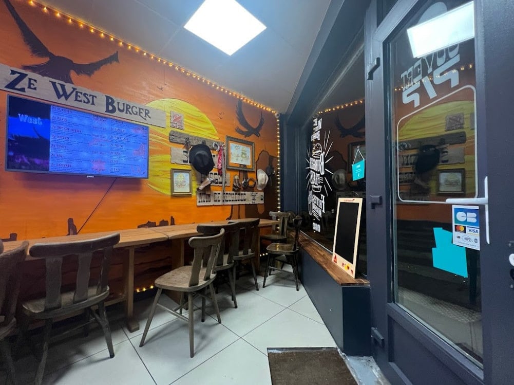 Ze West burger — photo 3