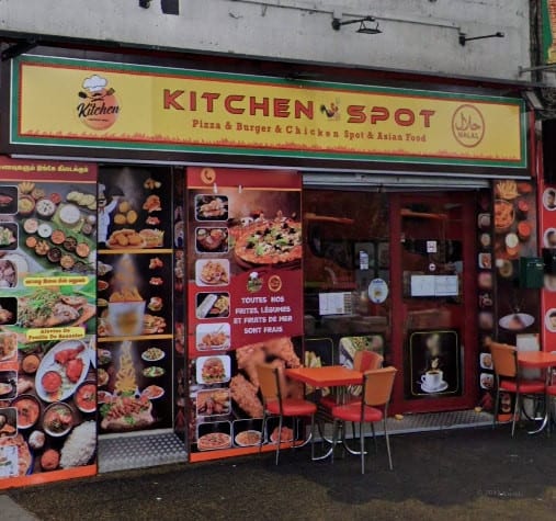 kitchen chicken spot — photo 3