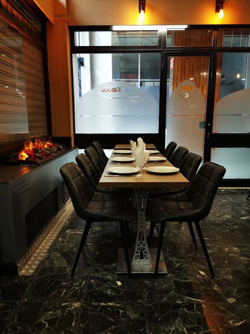 Ici et Nul Bar Ailleurs — photo 3